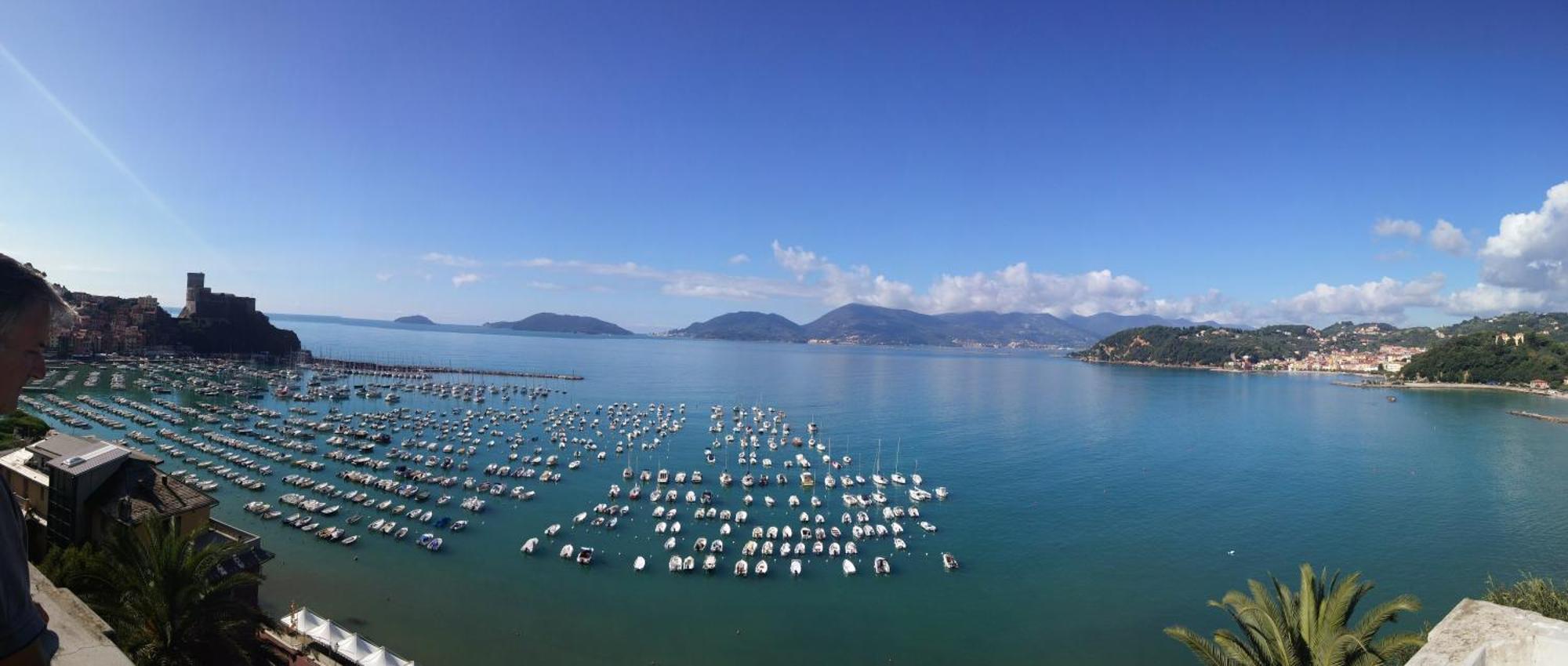 Affittacamere "In Piazzetta Da Vasco" Lerici Exteriér fotografie