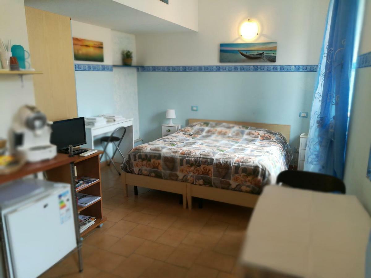 Affittacamere "In Piazzetta Da Vasco" Lerici Exteriér fotografie